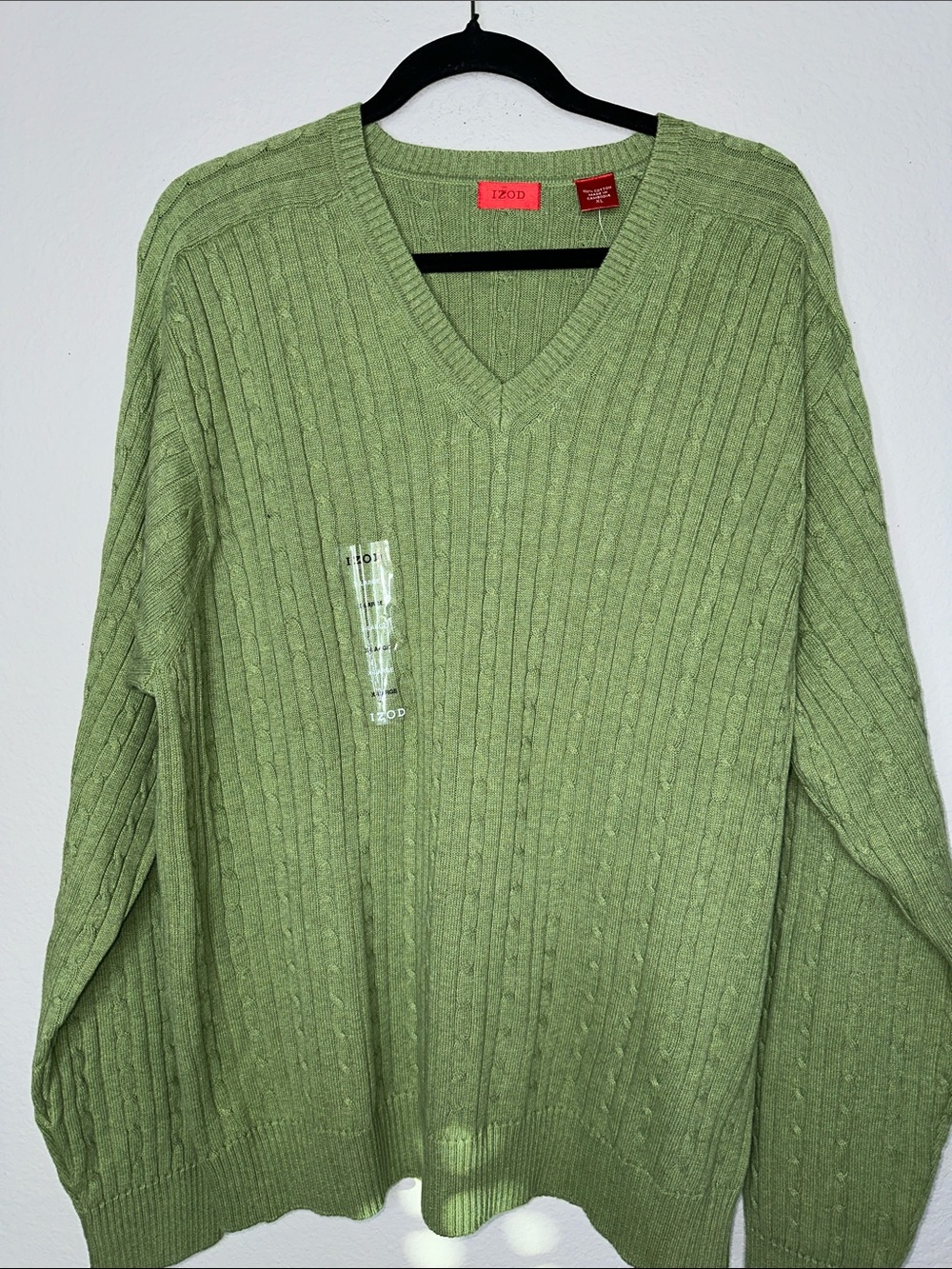 Izod Men's Sage Green V-Neck Cable Knit Sweater